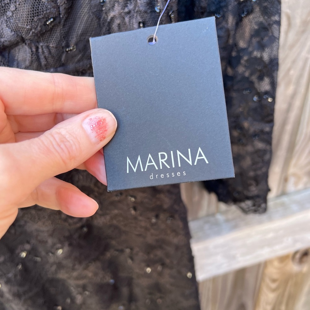 Marina black lace dress - Picture 4 of 9